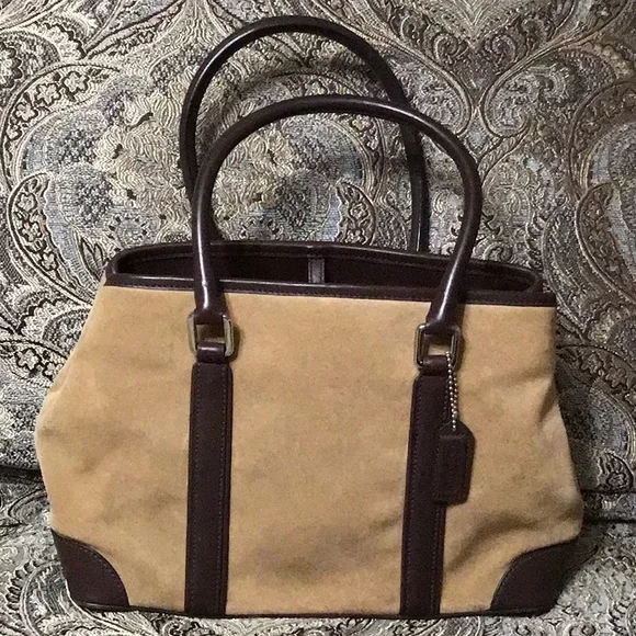 ✨Vintage Retired Coach Hampton✨ #7536 Suede with Leather Trim - Picture 1 of 16